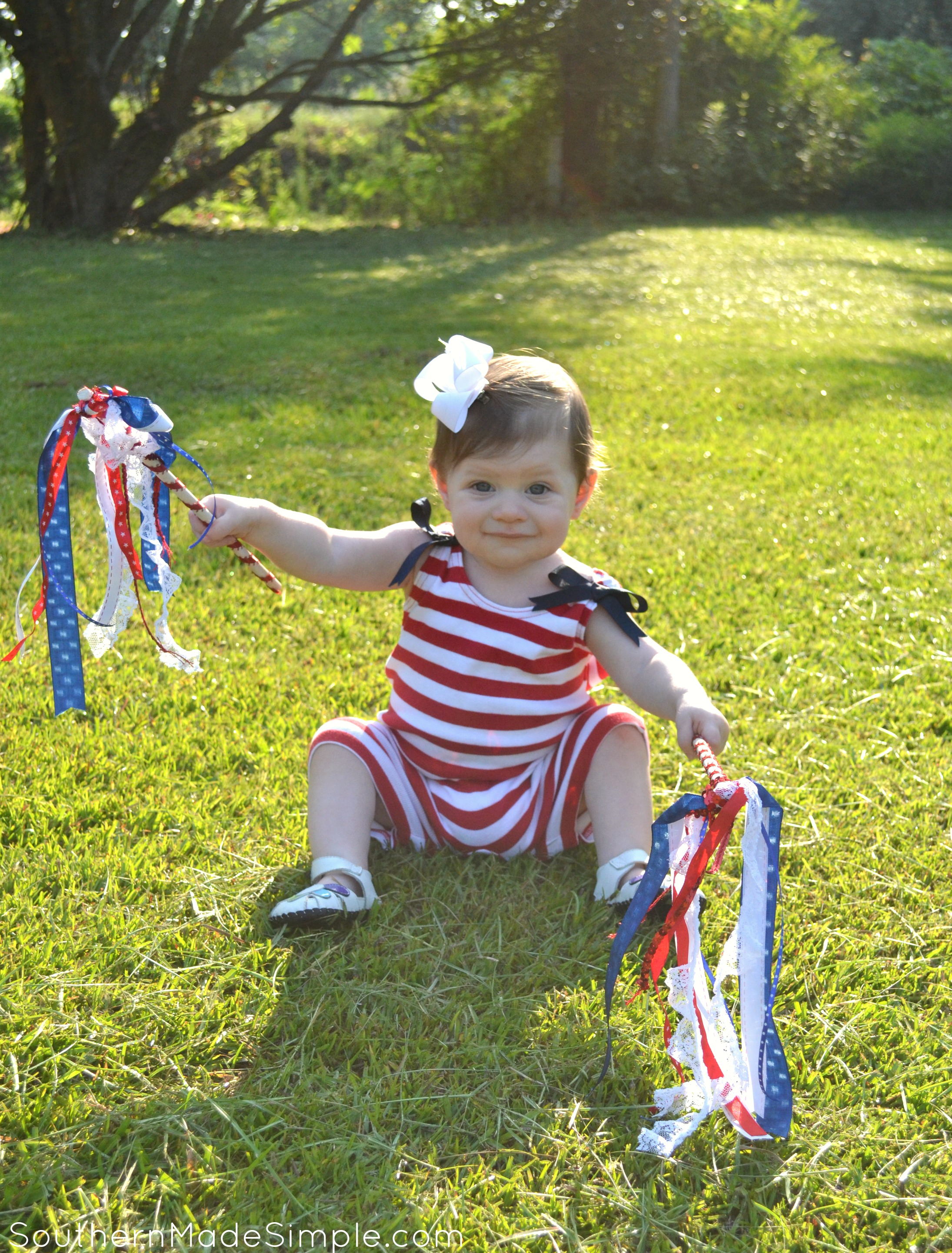 4th of July Craft: DIY Ribbon Wand - the perfect alternative to sparklers!