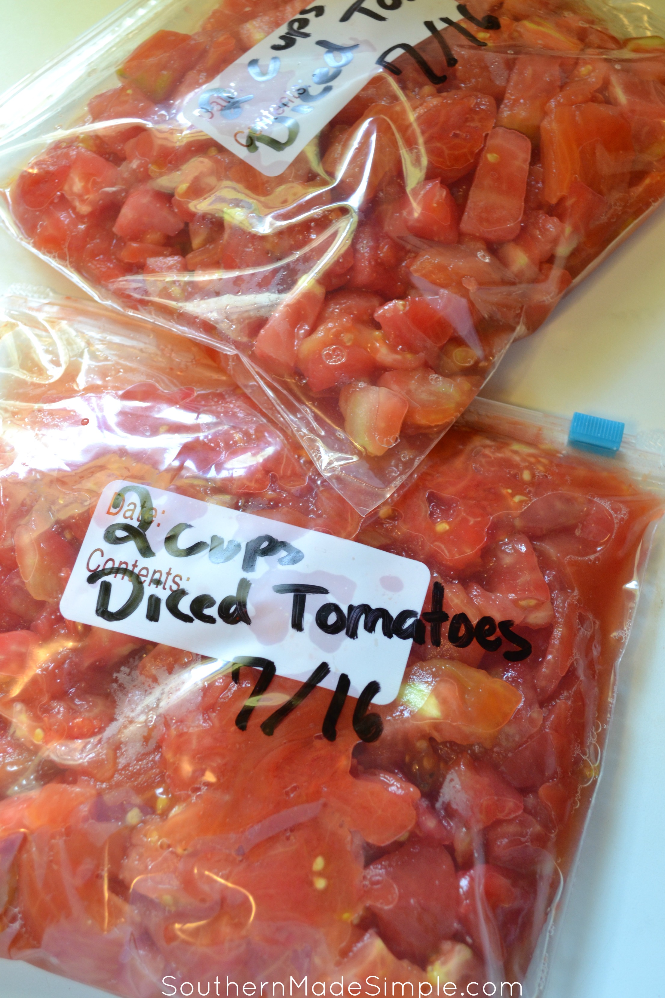 How to Freeze Tomatoes - the easy way!