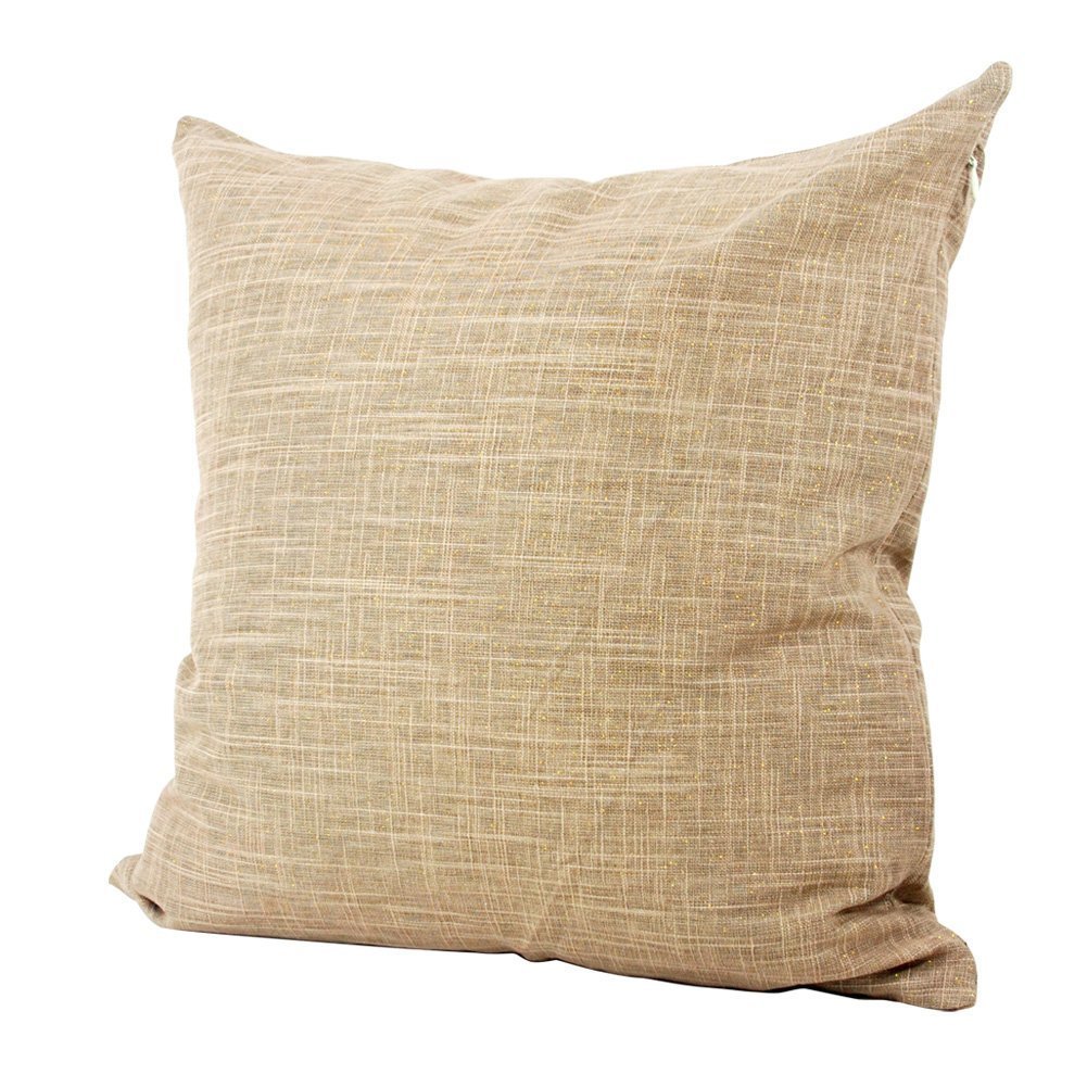 16 Farmhouse Style Pillows to Spruce up your Home Decor - and all available on Amazon!