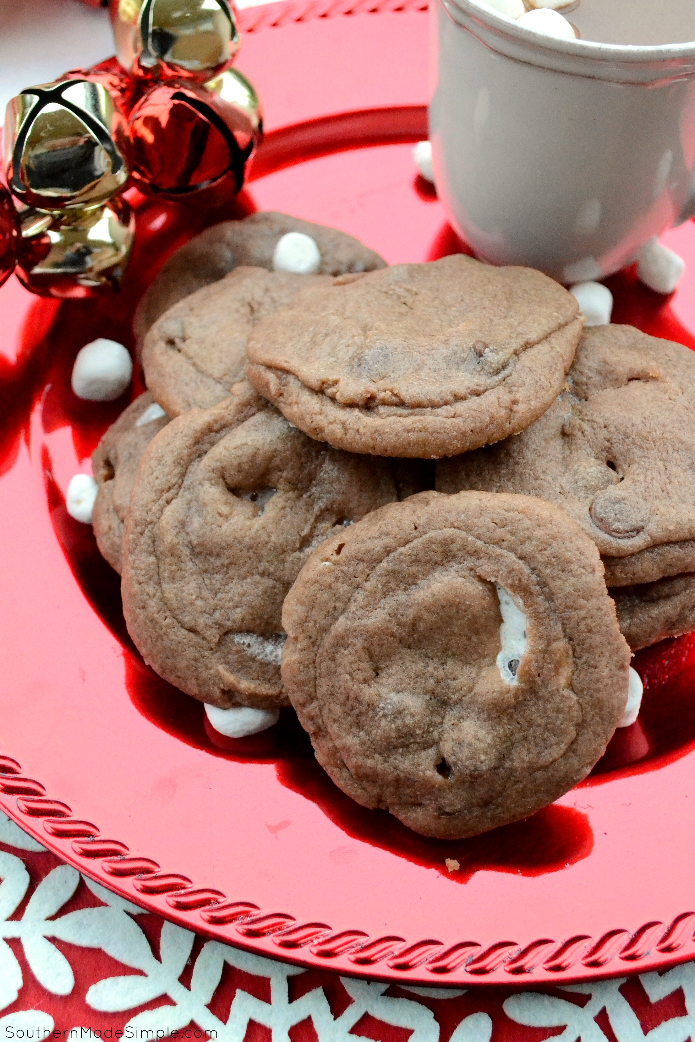 Hot Cocoa & Marshmallow Cookies