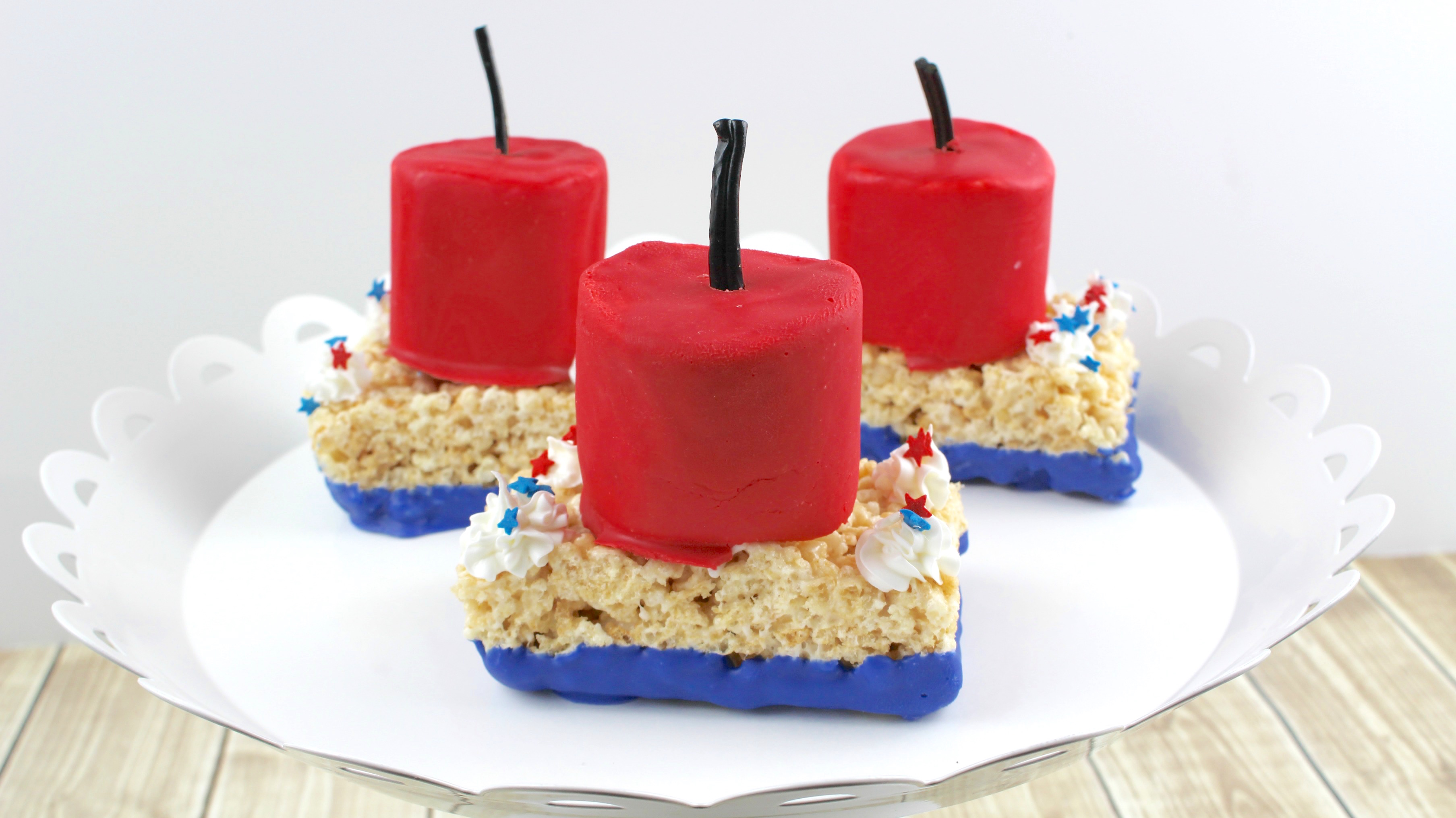 Patriotic Snack Crafts for Kids