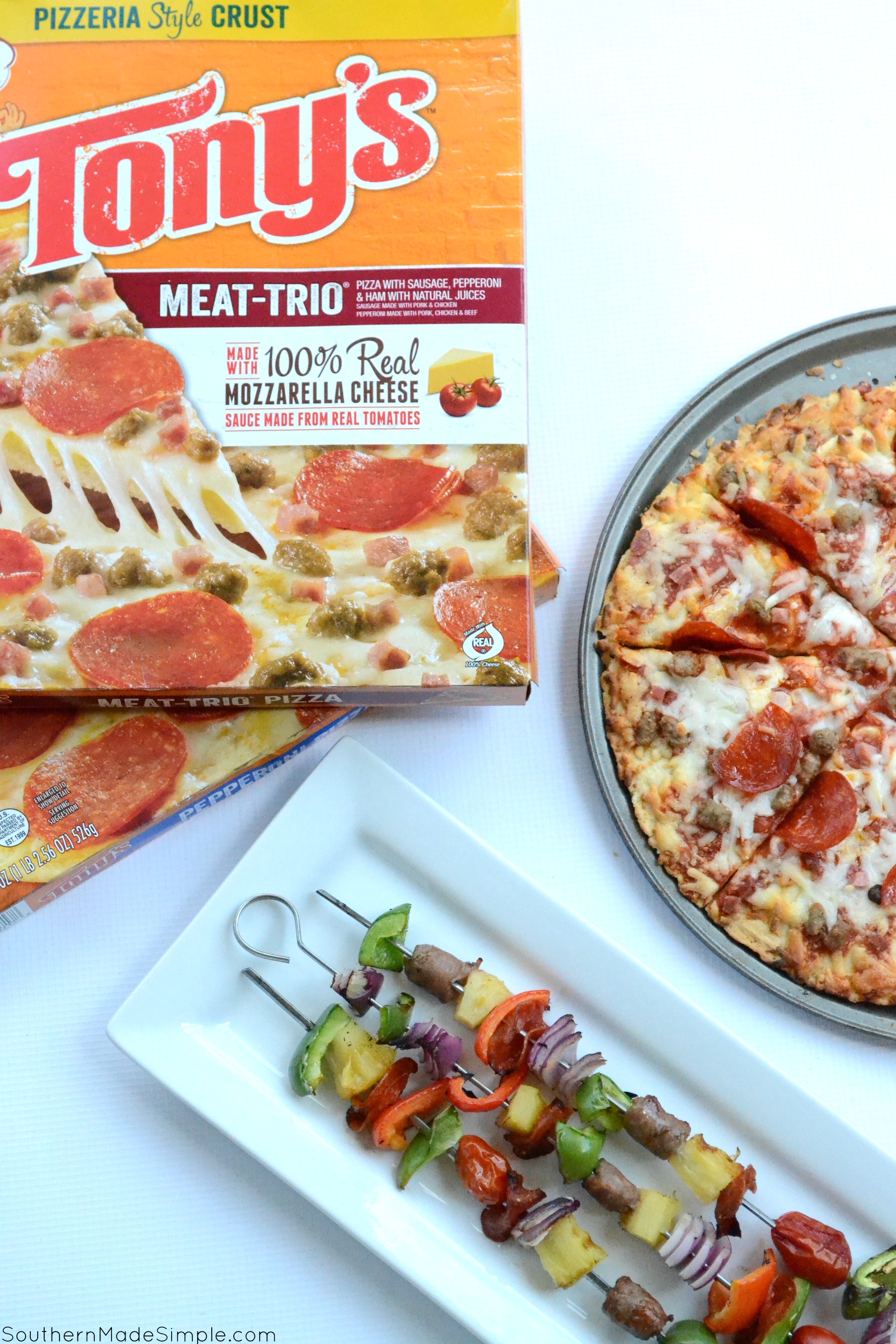Gearing up for the big game? Grab a Tony's Pizza and pair it with these easy and delicious Pizza Kabobs and you've got a winning feast! #WinWithTonysPizza #Ad