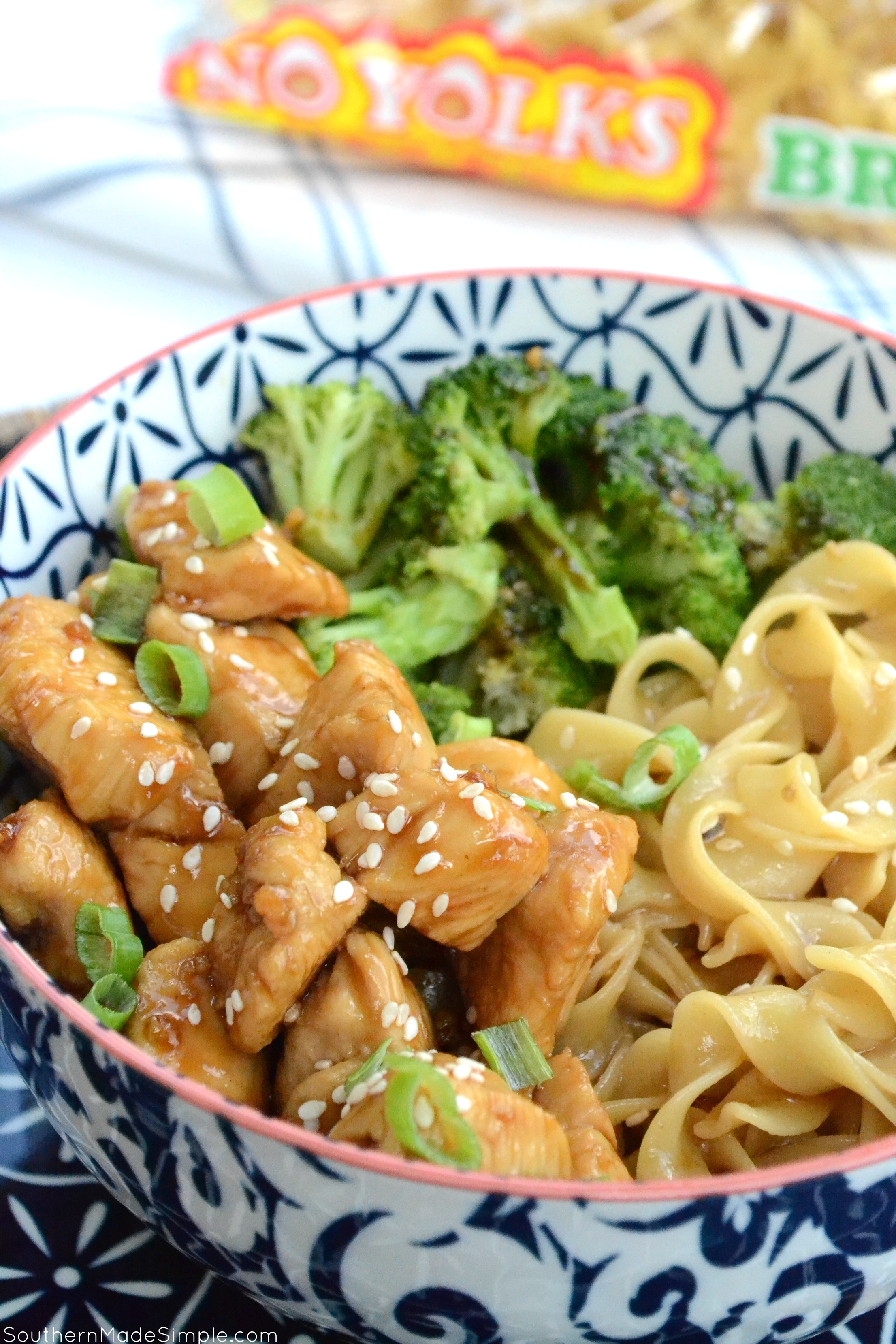 These quick-fix chicken teriyaki bowls are the perfect weeknight meal to satisfy your chinese food takeout craving, but taste WAY better AND are made with delicious No Yolk noodles! #NoYolks #IC #NoOtherNoodle #ad