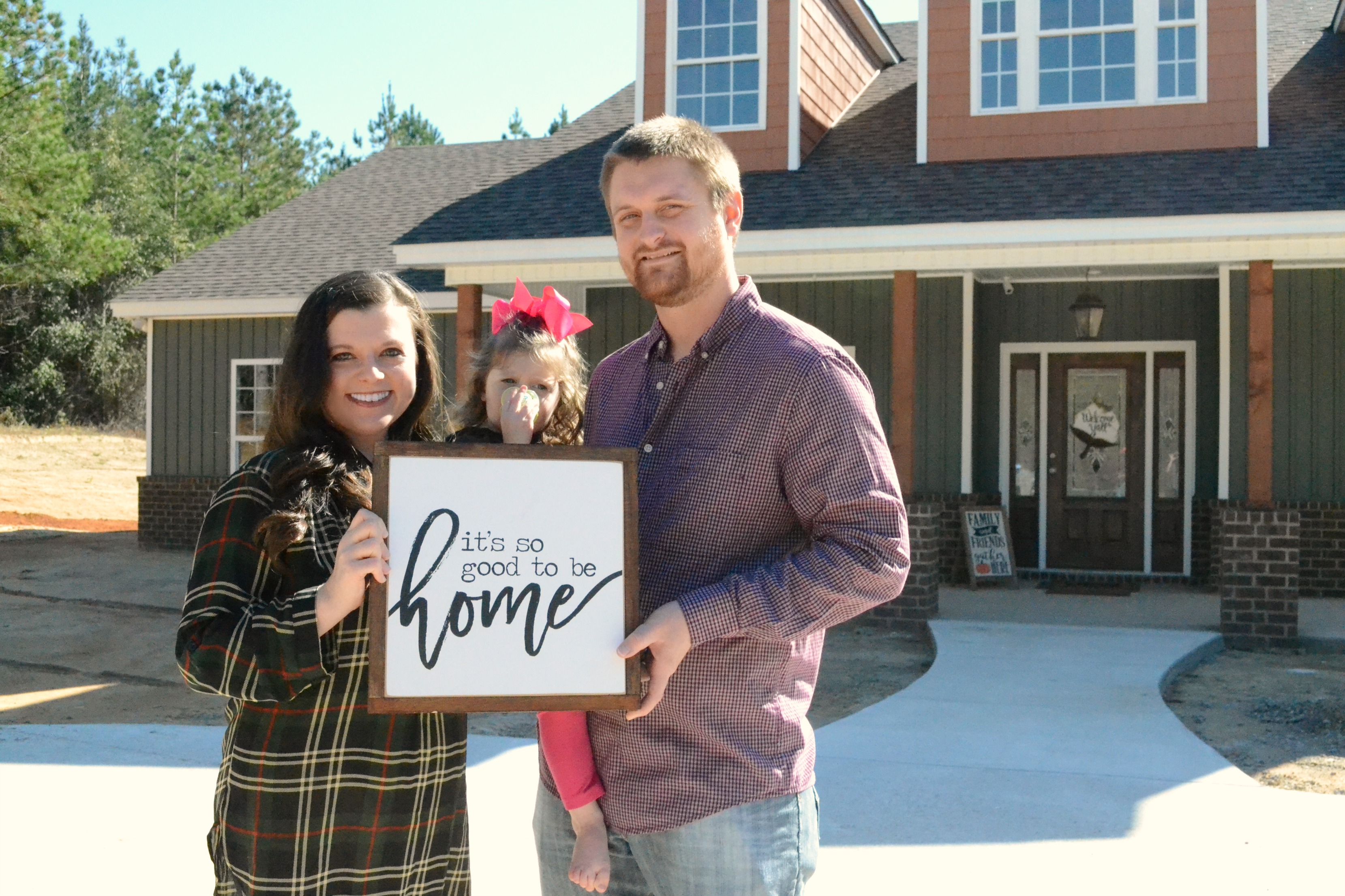 We have a brand new place to call home, and my family has gathered together to celebrate the holidays and each other in a really special way!