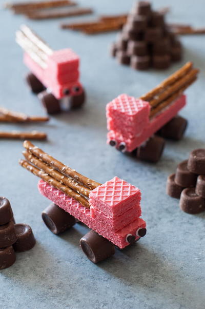 Concrete & Cranes VBS Snack Ideas #ConcreteandCranes #VBS #Construction