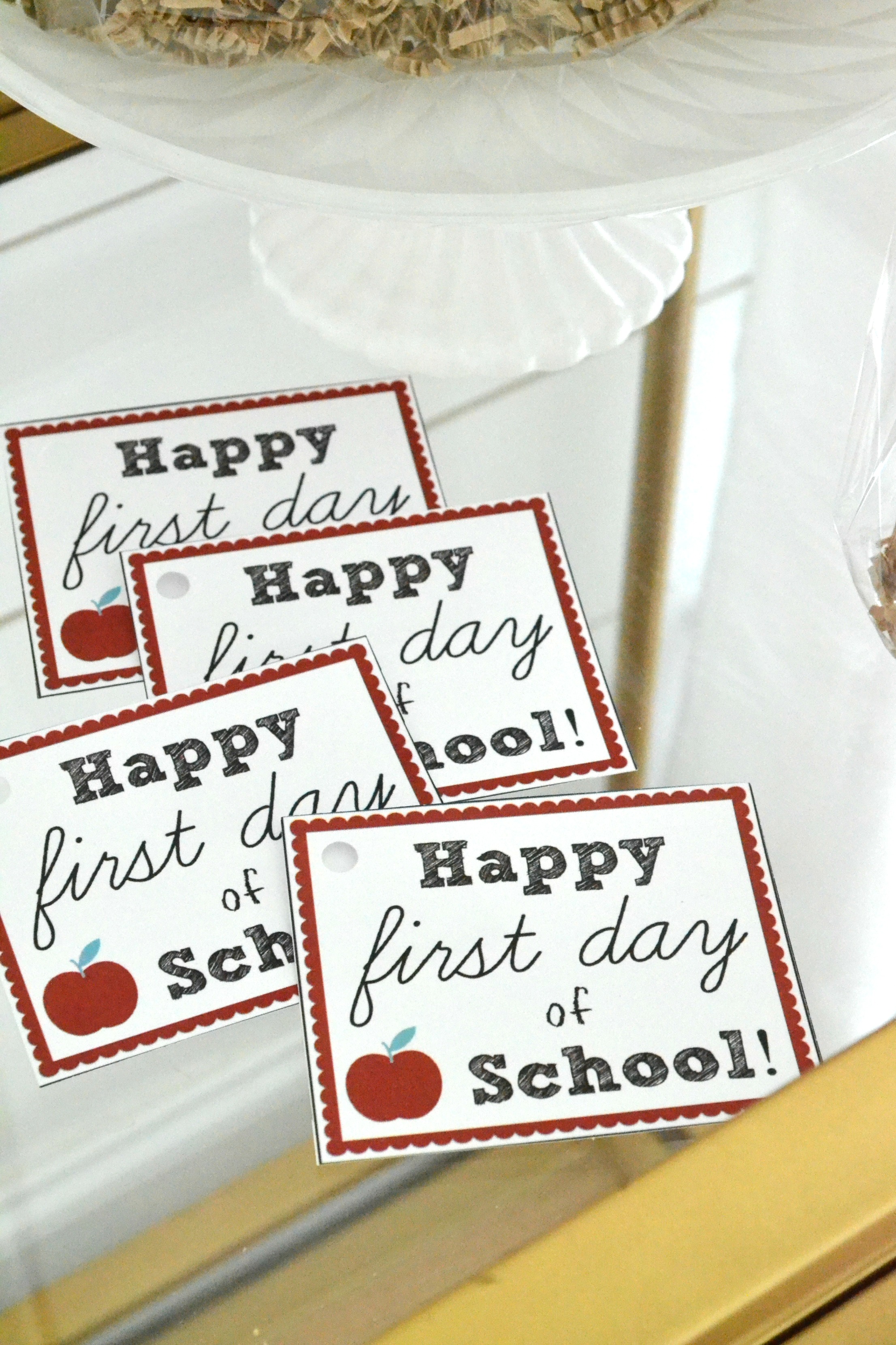 Free 1st Day of School Hang Tag Printable